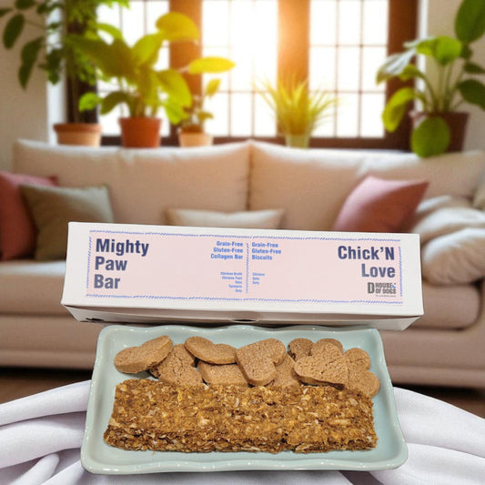 Nutrition Hamper Mighty Treat Box for Pets – MightyPaw Bar  + Chick'nLove Biscuits